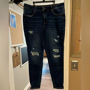 Maurice’s XL Denim Jeans in EUC fits like a 16 stretch and comfort